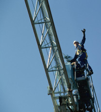Tower crane assembly