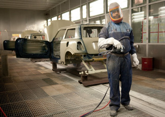 Portrait Photography - Vehicle spray painter